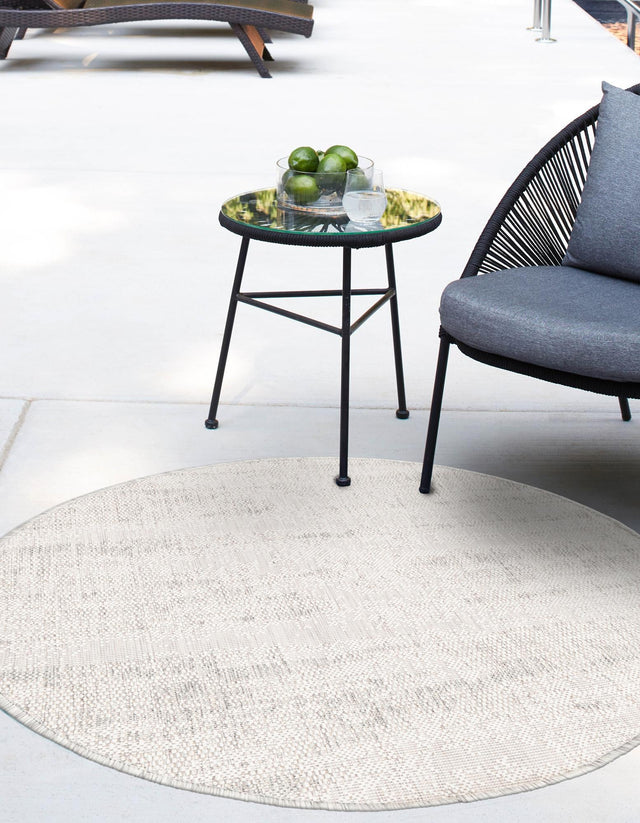 Gray 4' 1 x 4' 1 Outdoor Modern Round Area Rug Weather Resistant for Patio, Deck, Terrace, Balcony, Porch 100% Polypropylene Modern Outside Carpet for Sale at Rug Engine