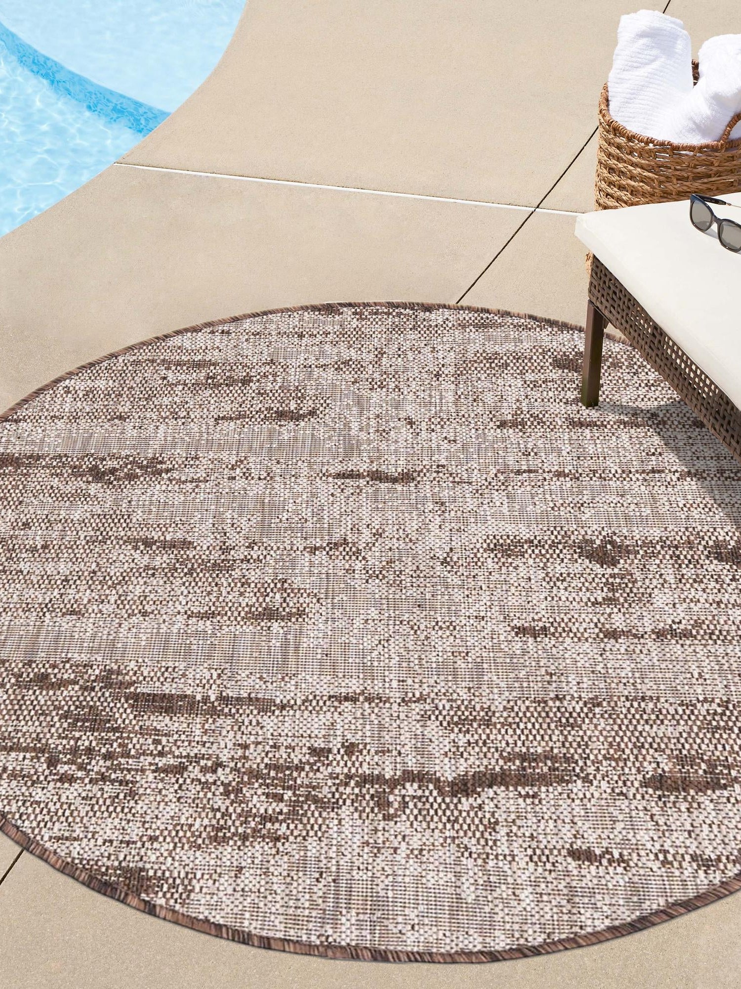Brown 10' x 10' Outdoor Modern Round Area Rug Weather Resistant for Patio, Deck, Terrace, Balcony, Porch 100% Polypropylene Modern Outside Carpet for Sale at Rug Engine