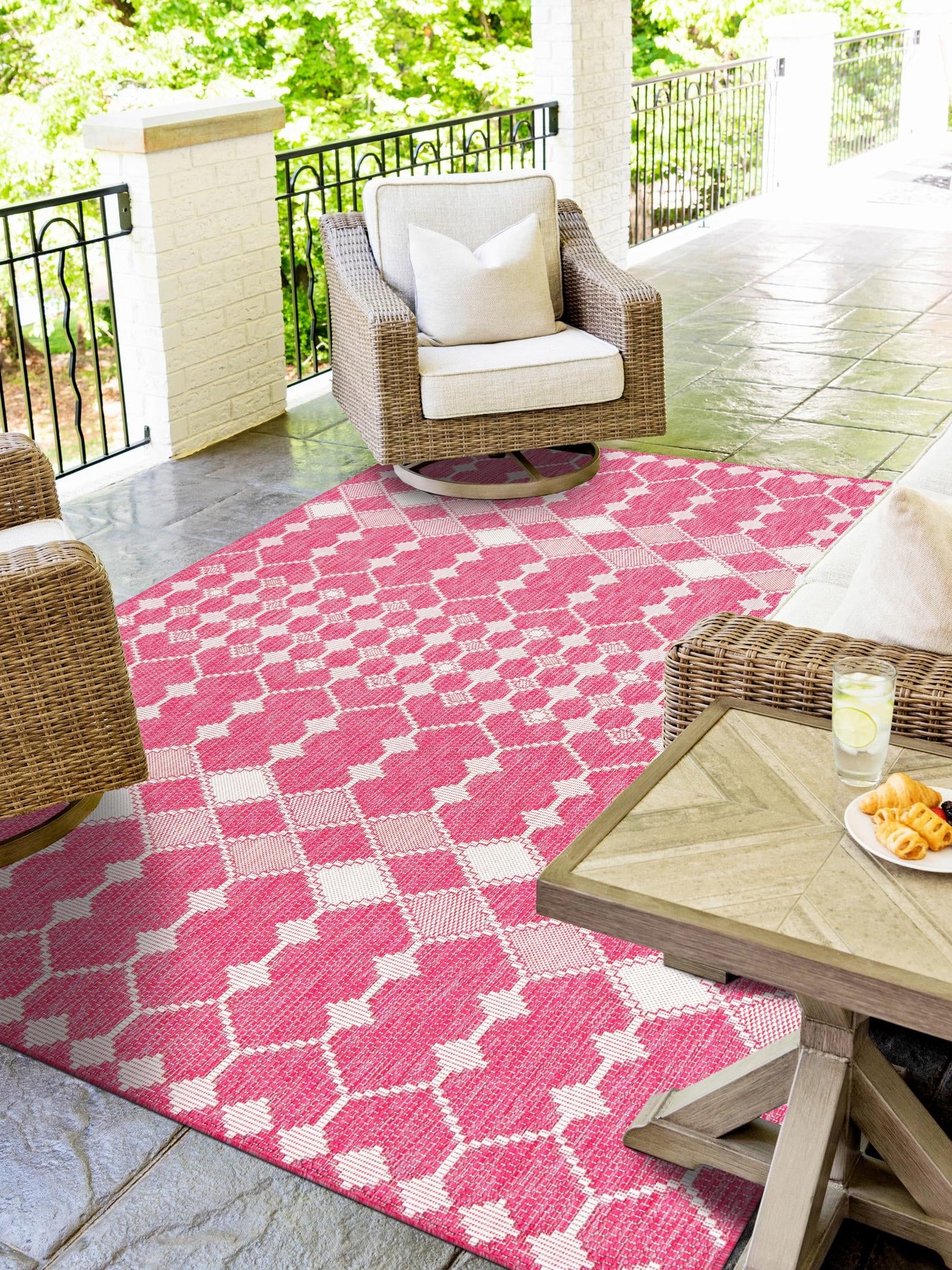 Magenta 2' x 3' 1 Outdoor Trellis Rectangle Area Rug Weather Resistant for Patio, Deck, Terrace, Balcony, Porch Geometric Design Water Safe Outside Carpet for Sale at Rug Engine