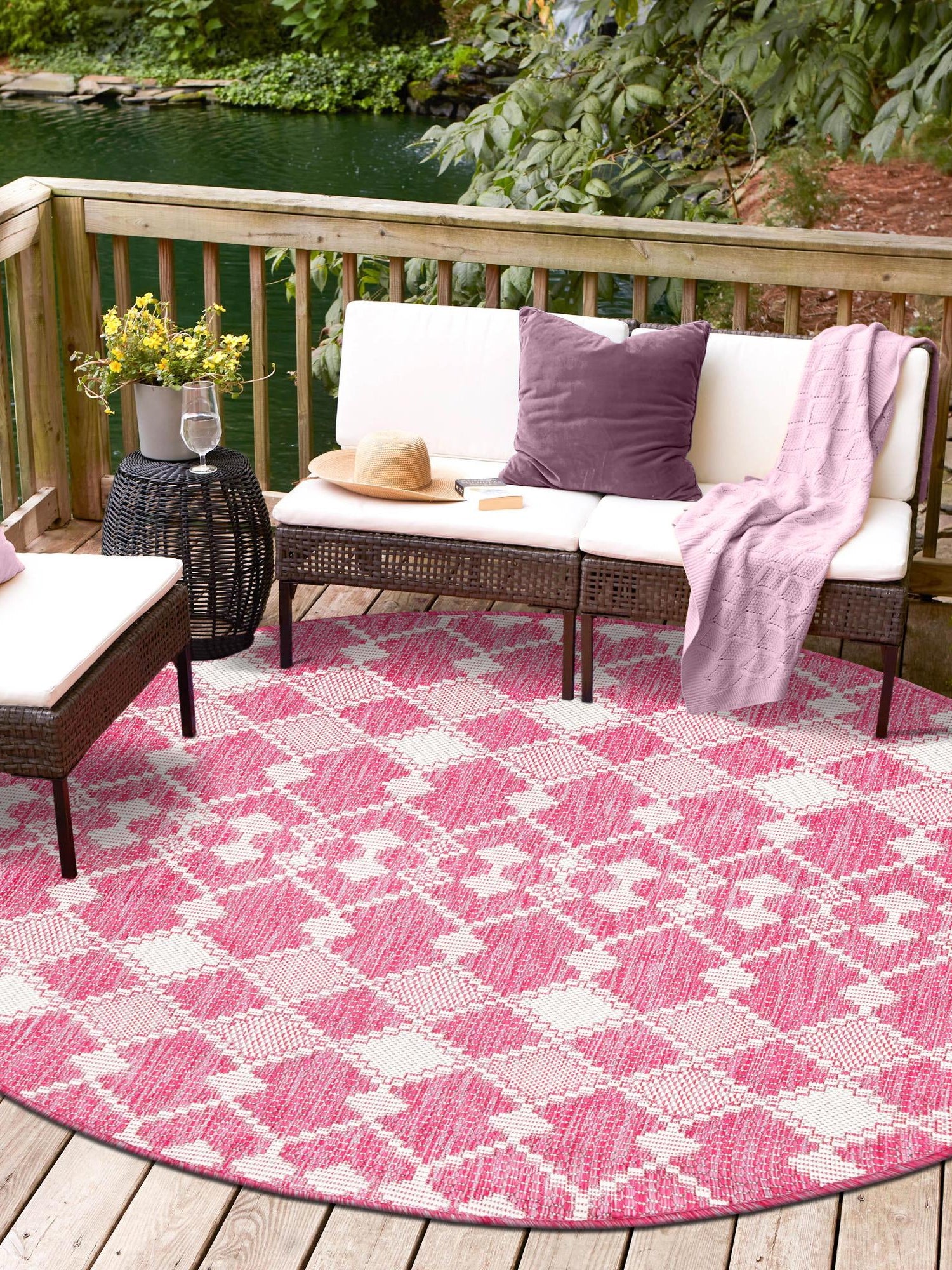 Magenta 3' 1 x 3' 1 Outdoor Trellis Round Area Rug Weather Resistant for Patio, Deck, Terrace, Balcony, Porch Geometric Design Water Safe Outside Carpet for Sale at Rug Engine