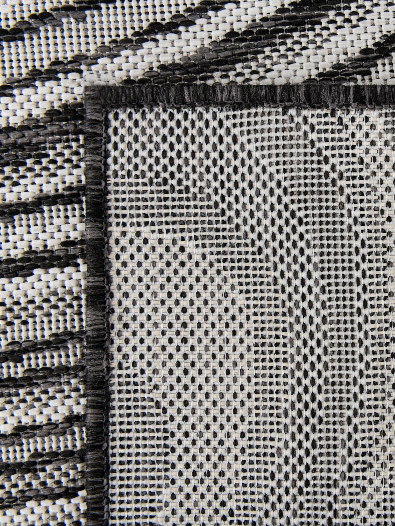 Charcoal Ivory 5' 3 x 8' Outdoor Modern Rectangle Area Rug Weather Resistant for Patio, Deck, Terrace, Balcony, Porch 100% Polypropylene Modern Outside Carpet for Sale at Rug Engine