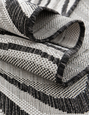 Charcoal Ivory 4' 1 x 6' 1 Outdoor Modern Rectangle Area Rug Weather Resistant for Patio, Deck, Terrace, Balcony, Porch 100% Polypropylene Modern Outside Carpet for Sale at Rug Engine