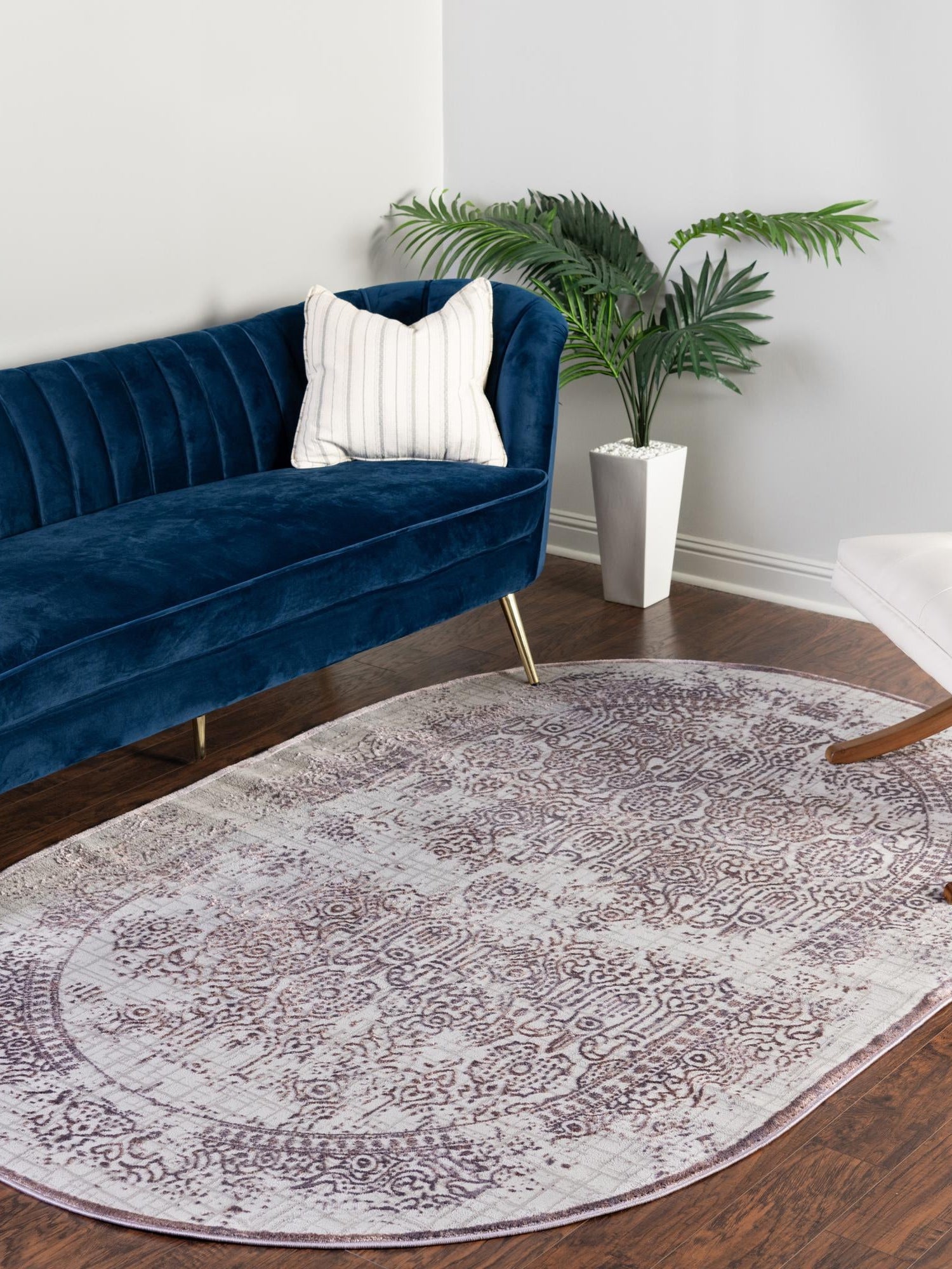 Violet 4' x 6' Aberdeen Oval Area Rug 60% Polypropylene & 40% Polyester Living Dining Office Room Carpet for Sale at Rug Engine