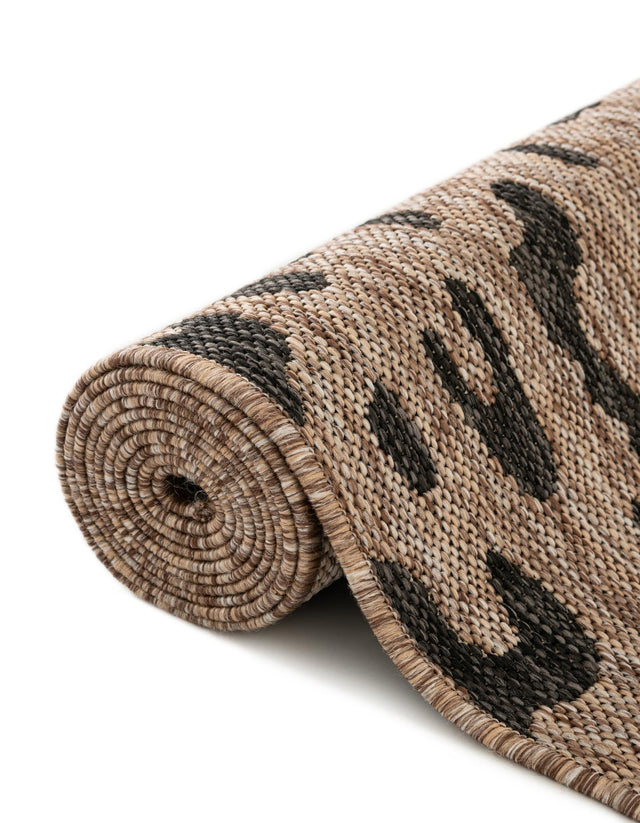 Natural 7' 10 x 7' 10 Outdoor Safari Square Area Rug Weather Resistant for Patio, Deck, Terrace, Balcony, Porch Animal Print Wildlife Nature Carpet for Sale at Rug Engine