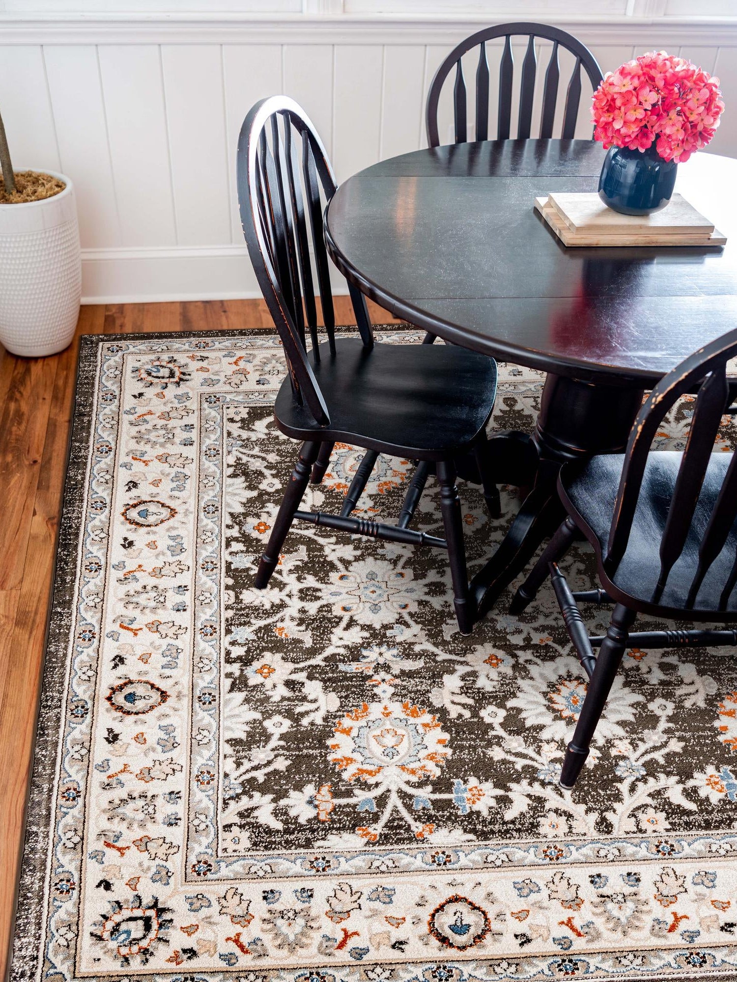 Fume Gray 4' 1 x 4' 1 Charlotte Square Area Rug 100% Polypropylene With Jute Backing Traditional Classical Durable Carpet for Living Dining Office Rooms for Sale at Rug Engine