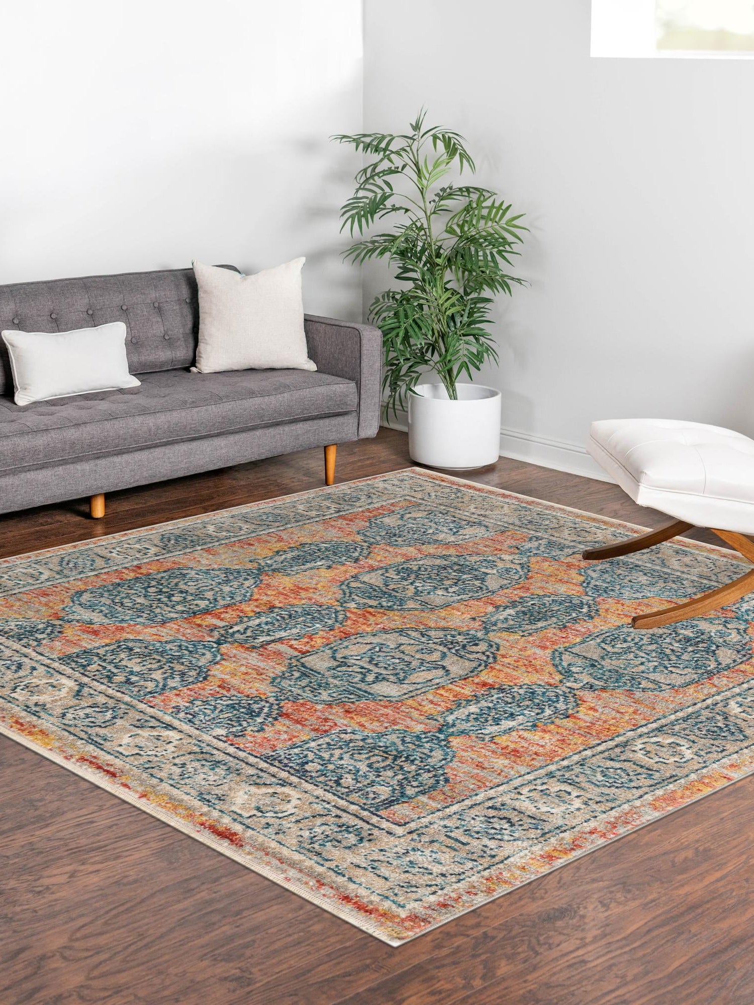 Brick Red 7' 10 x 7' 10 Lola Square Area Rug Polypropylene With Jute Backing Traditional Pattern Easy Clean Carpet for Home Interior Design for Sale at Rug Engine