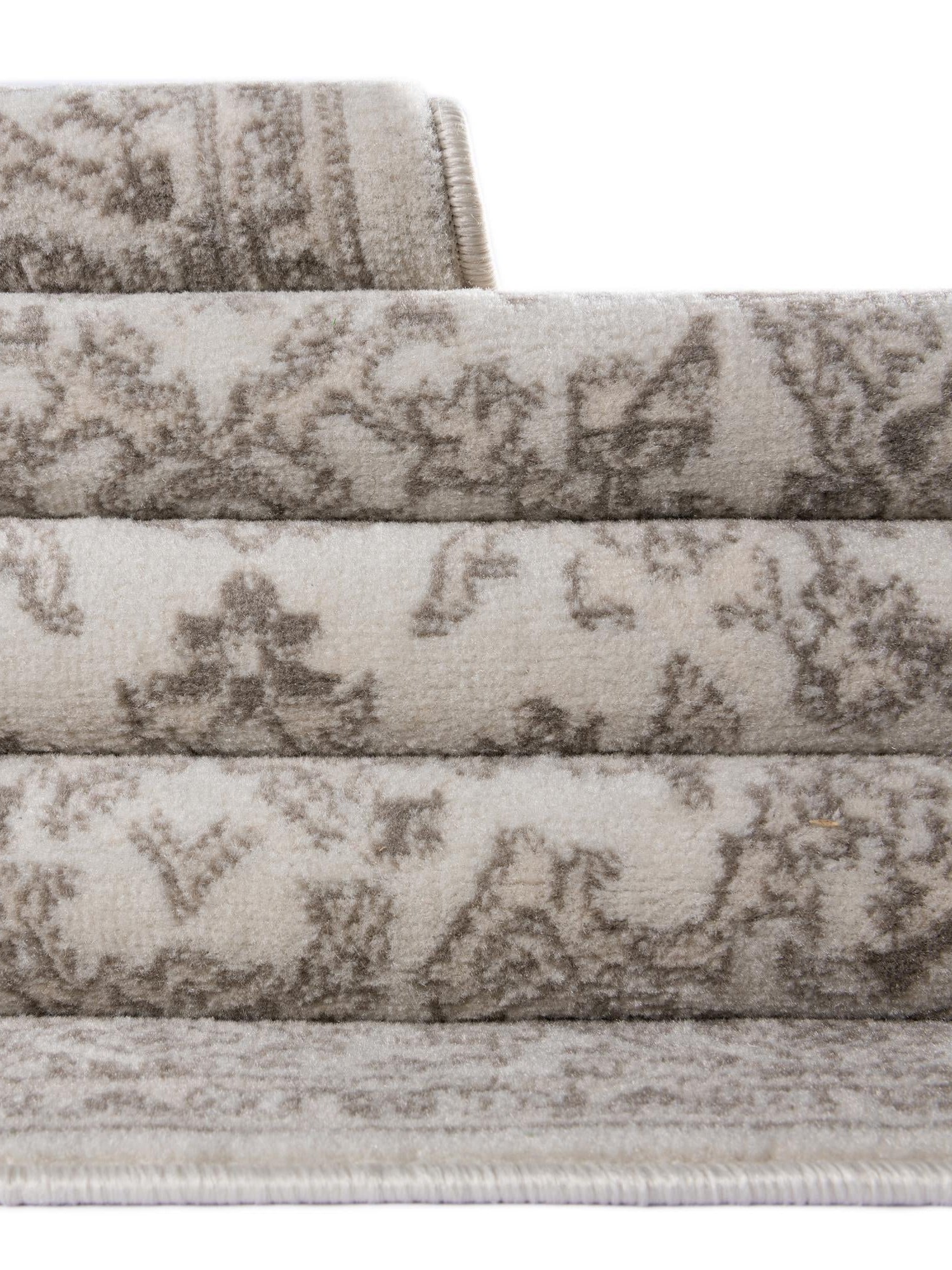 Ivory 3' 1 x 3' 1 Charlotte Round Area Rug 100% Polypropylene With Jute Backing Traditional Classical Durable Carpet for Living Dining Office Rooms for Sale at Rug Engine