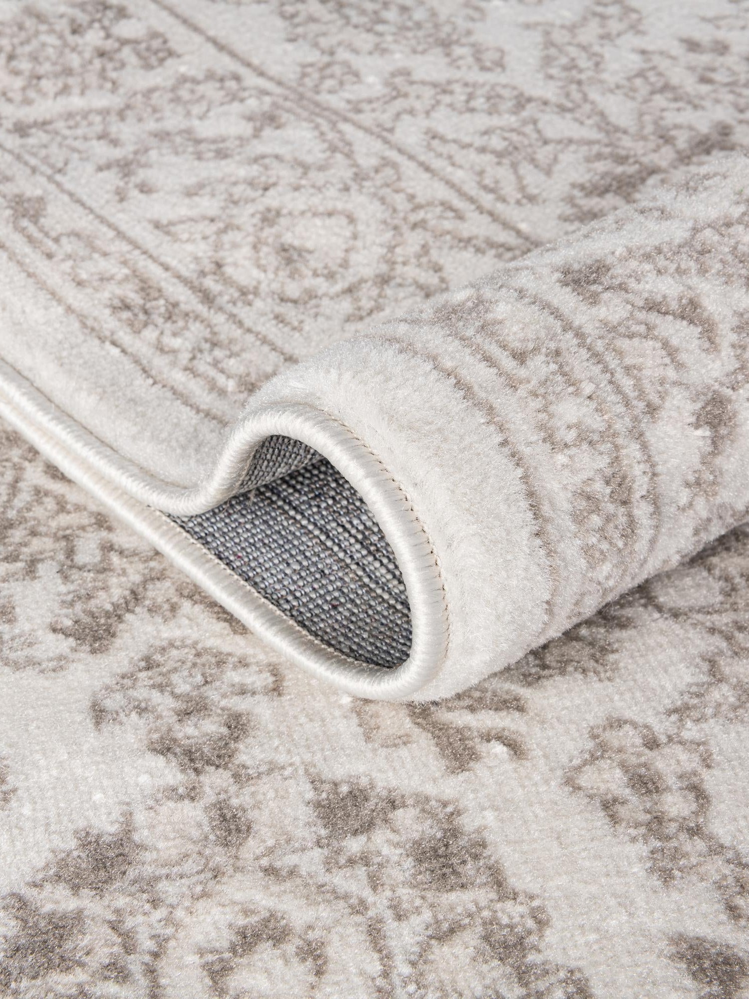 Ivory 5' 3 x 8' Charlotte Oval Area Rug 100% Polypropylene With Jute Backing Traditional Classical Durable Carpet for Living Dining Office Rooms for Sale at Rug Engine