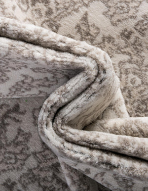 Ivory 5' 3 x 5' 3 Charlotte Octagon Area Rug 100% Polypropylene With Jute Backing Traditional Classical Durable Carpet for Living Dining Office Rooms for Sale at Rug Engine