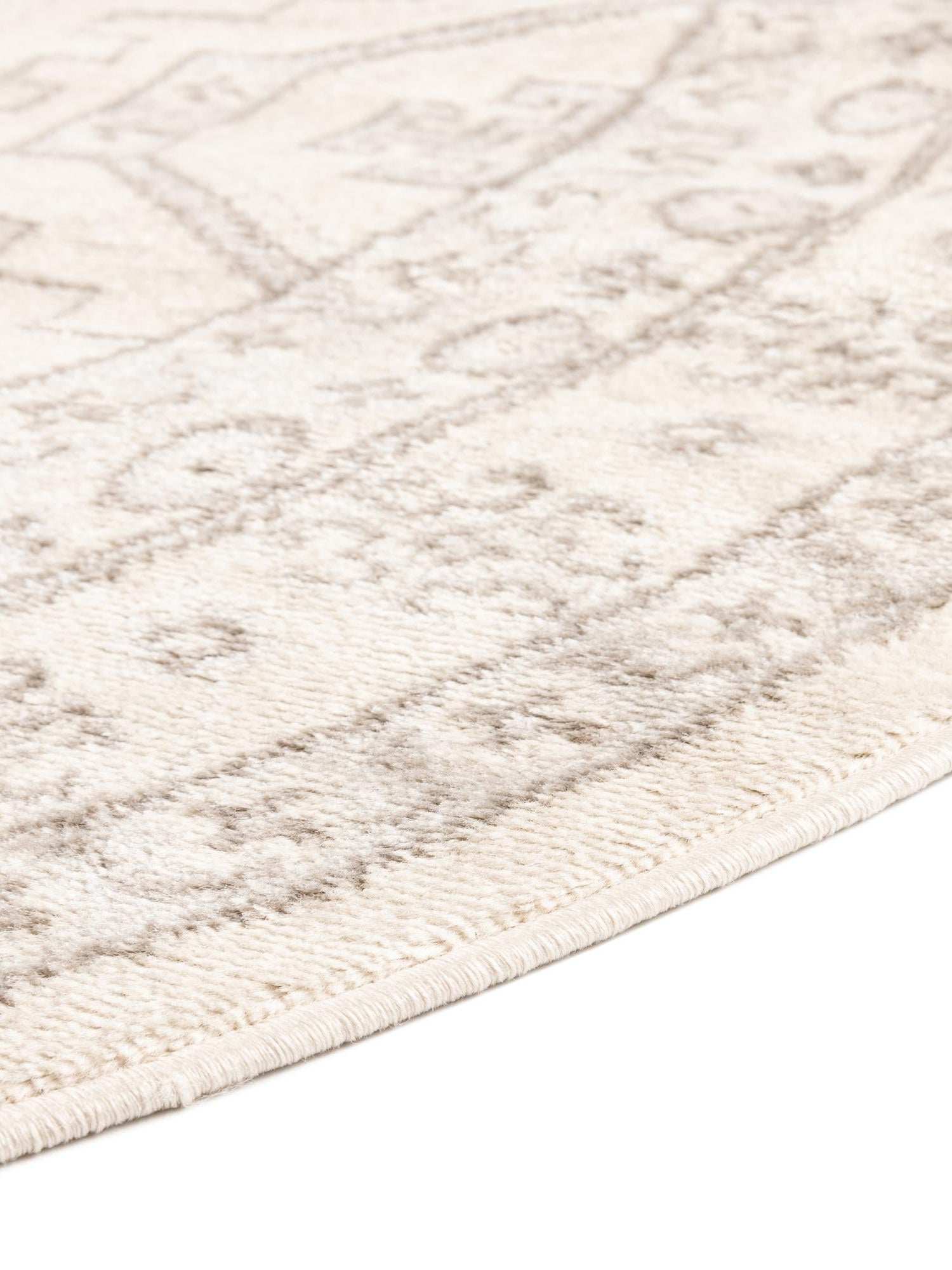 Ivory 5' 3 x 5' 3 Charlotte Round Area Rug 100% Polypropylene With Jute Backing Traditional Classical Durable Carpet for Living Dining Office Rooms for Sale at Rug Engine