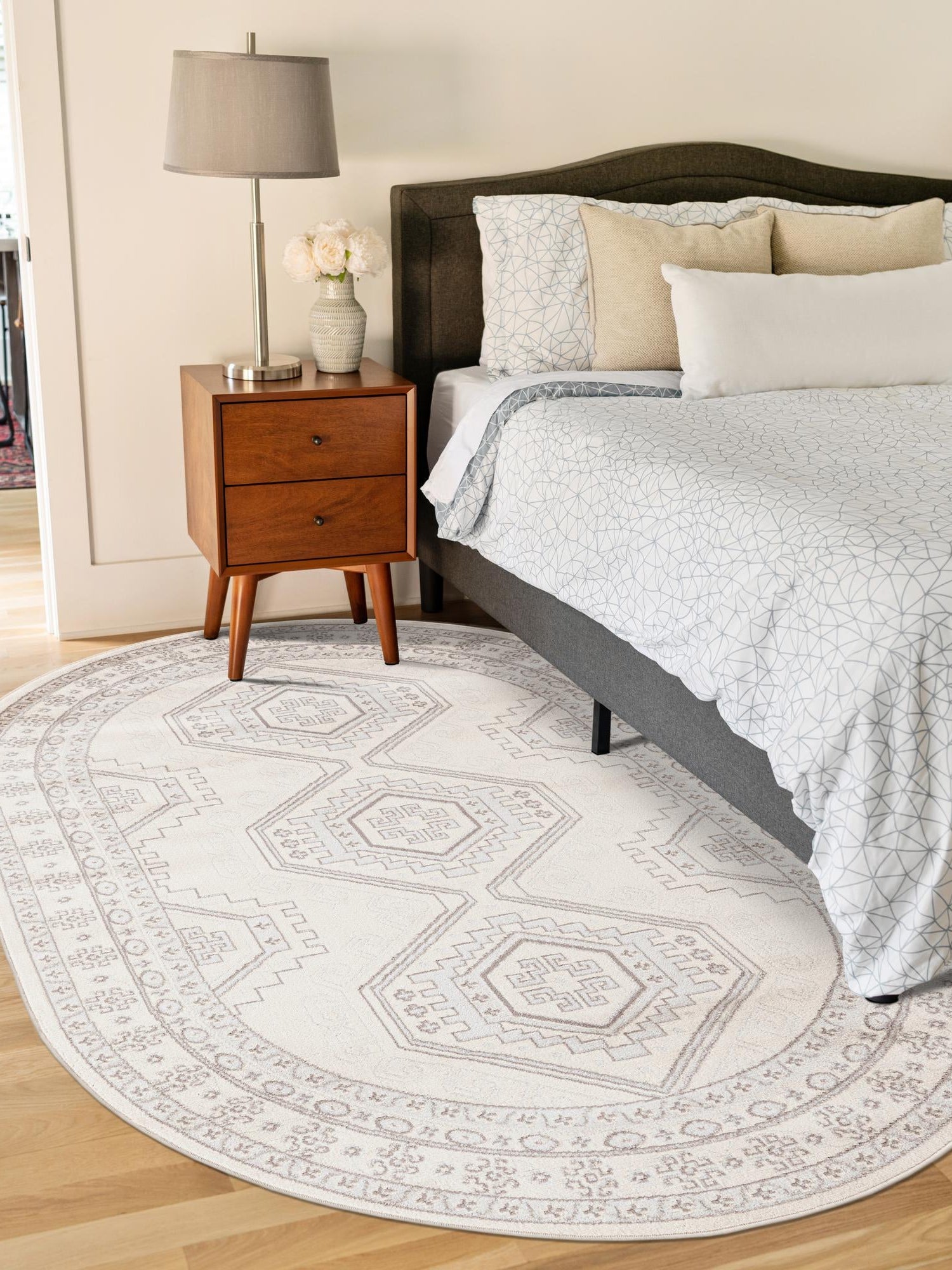 Ivory 7' 10 x 10' Charlotte Oval Area Rug 100% Polypropylene With Jute Backing Traditional Classical Durable Carpet for Living Dining Office Rooms for Sale at Rug Engine