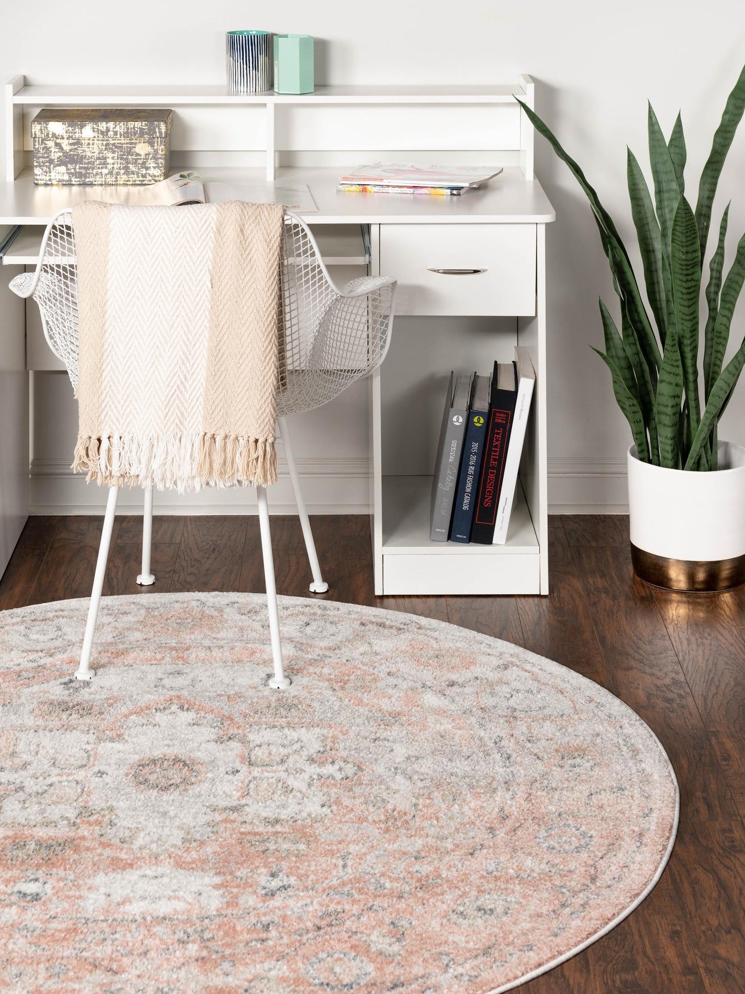 Rose Pink 7' 10 x 7' 10 Madeline Vintage Round Area Rug 100% Polypropylene Distressed Traditional Carpet for Classic Interior Home Design for Sale at Rug Engine