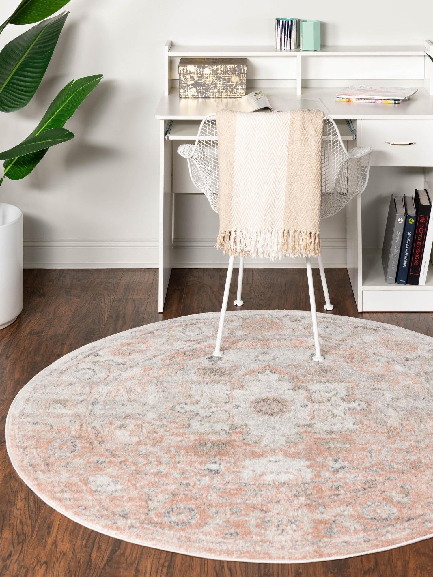 Rose Pink 6' 1 x 6' 1 Madeline Vintage Round Area Rug 100% Polypropylene Distressed Traditional Carpet for Classic Interior Home Design for Sale at Rug Engine