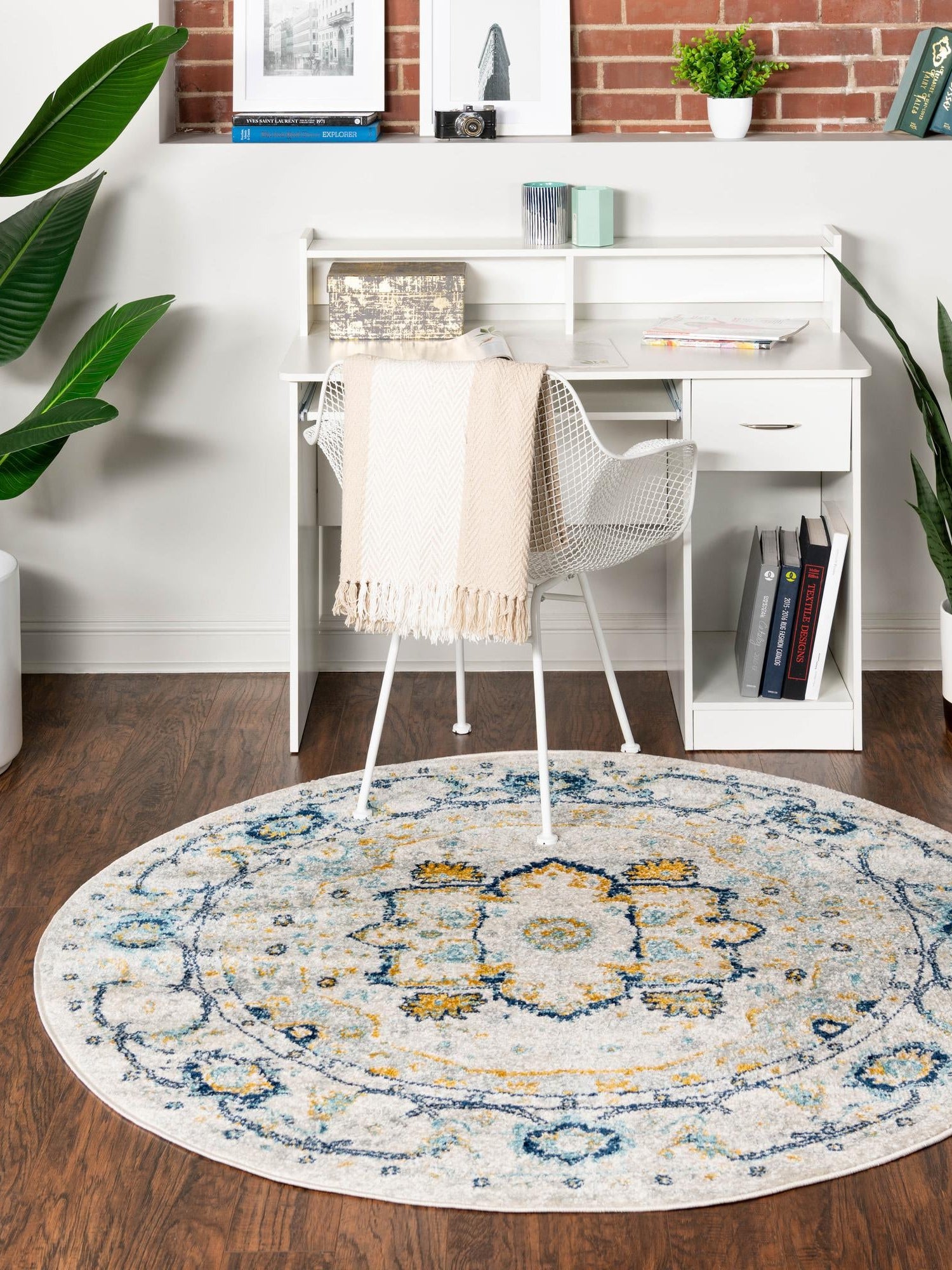 Gray 7' 10 x 7' 10 Madeline Vintage Round Area Rug 100% Polypropylene Distressed Traditional Carpet for Classic Interior Home Design for Sale at Rug Engine