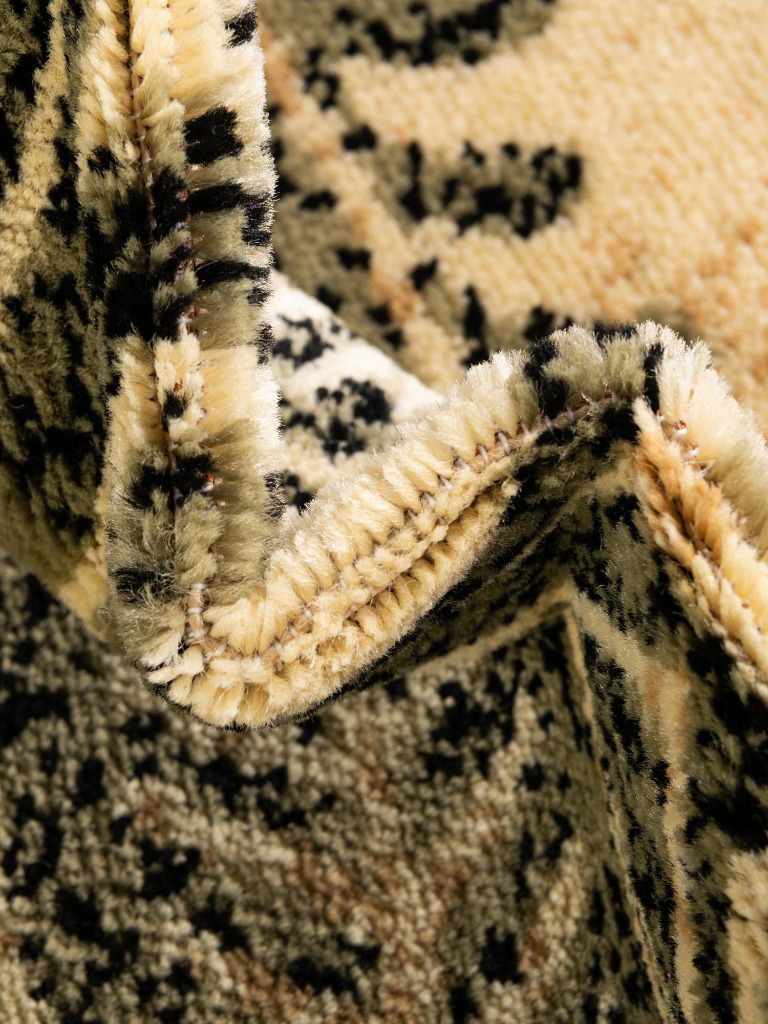 Green 2' x 8' Pioneer Runner Area Rug