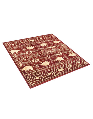 Red 5' 3 x 5' 3 Pioneer Square Area Rug