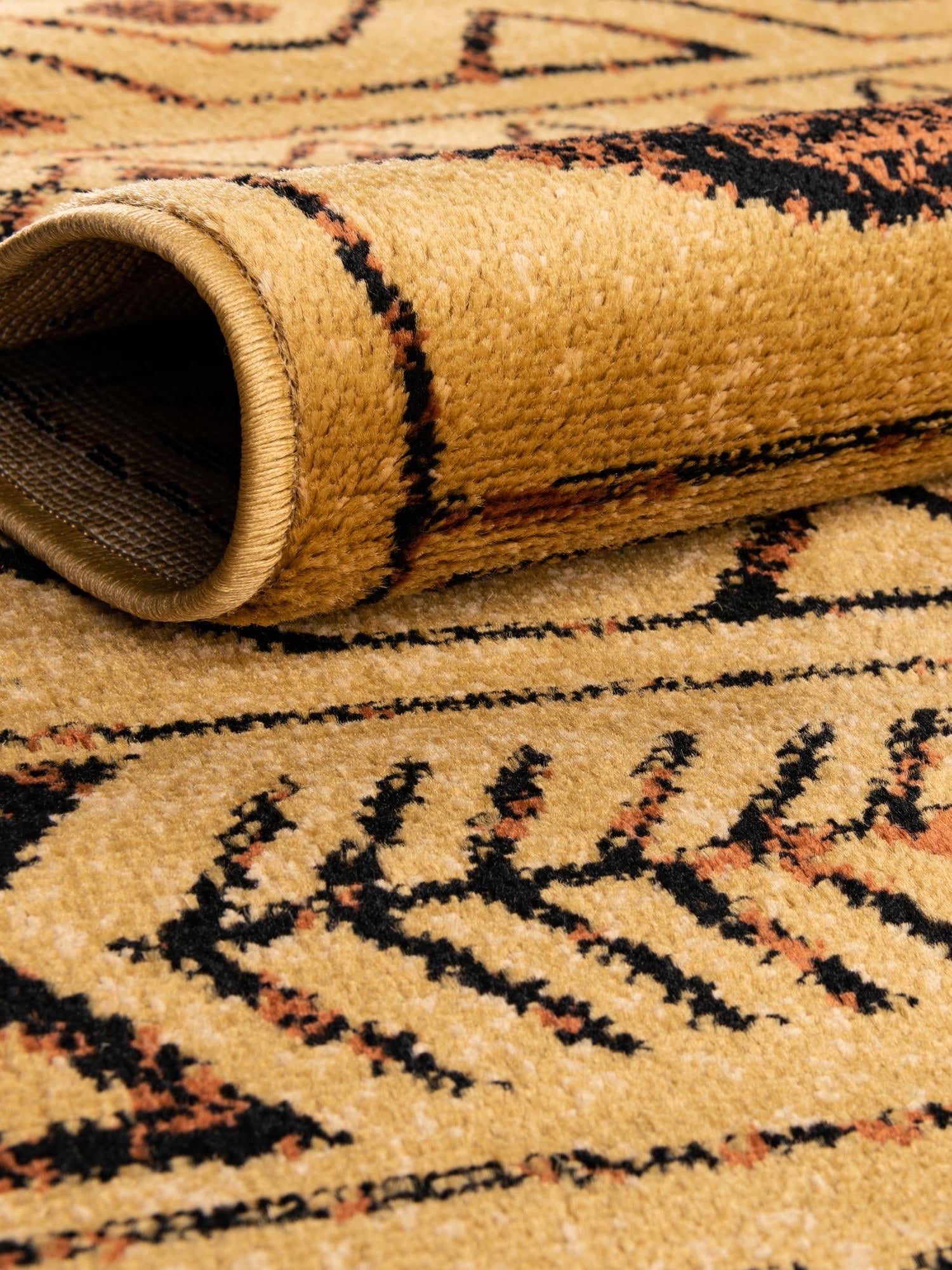 Cedar 7' 10 x 10' Pioneer Rectangle Area Rug