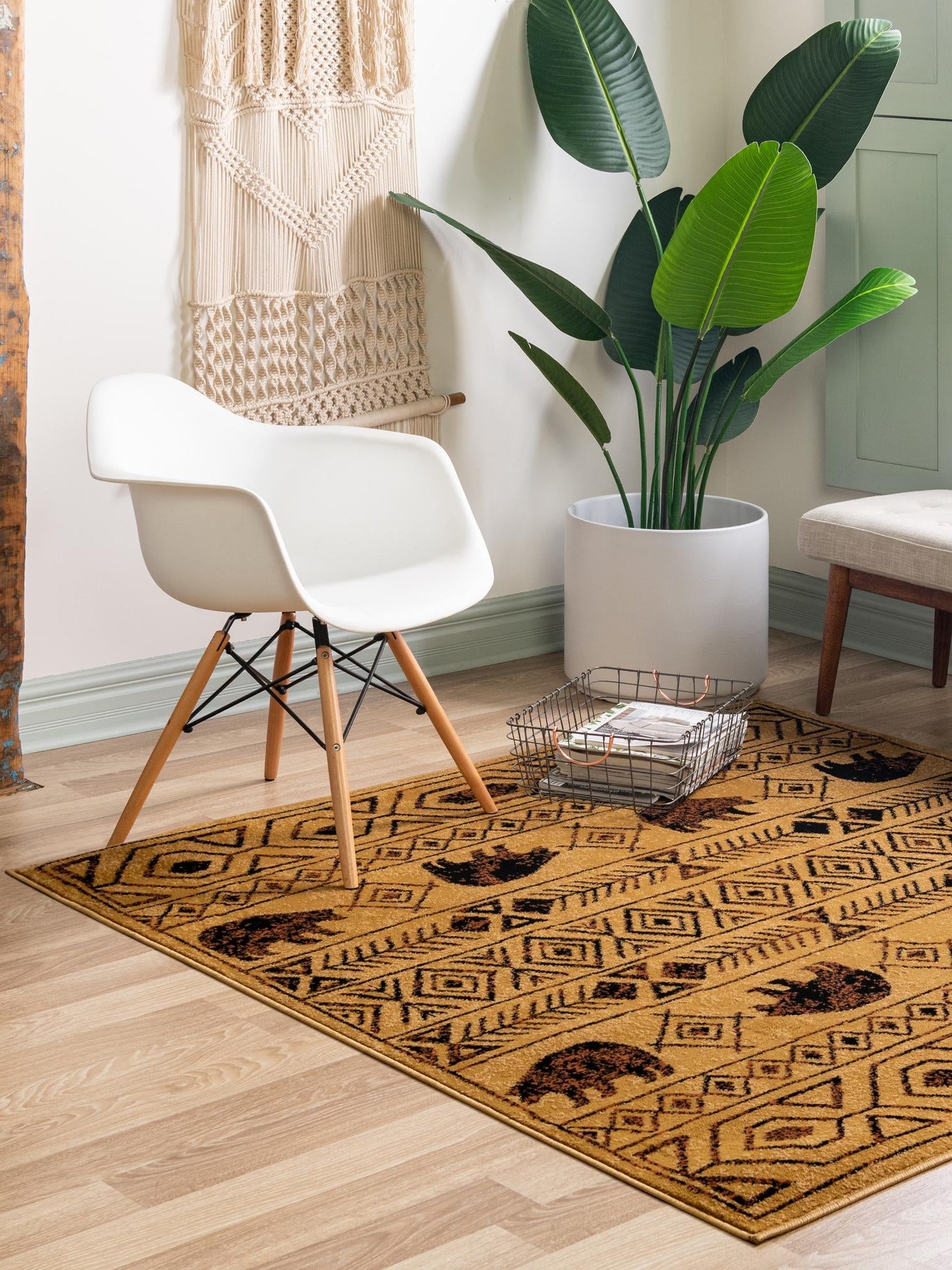 Cedar 7' 10 x 7' 10 Pioneer Square Area Rug