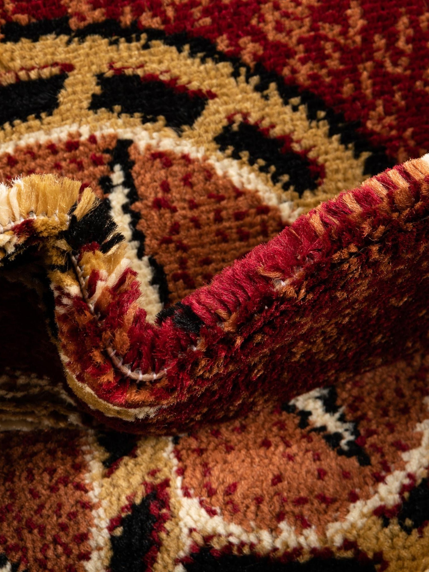 Red 7' 10 x 7' 10 Pioneer Square Area Rug