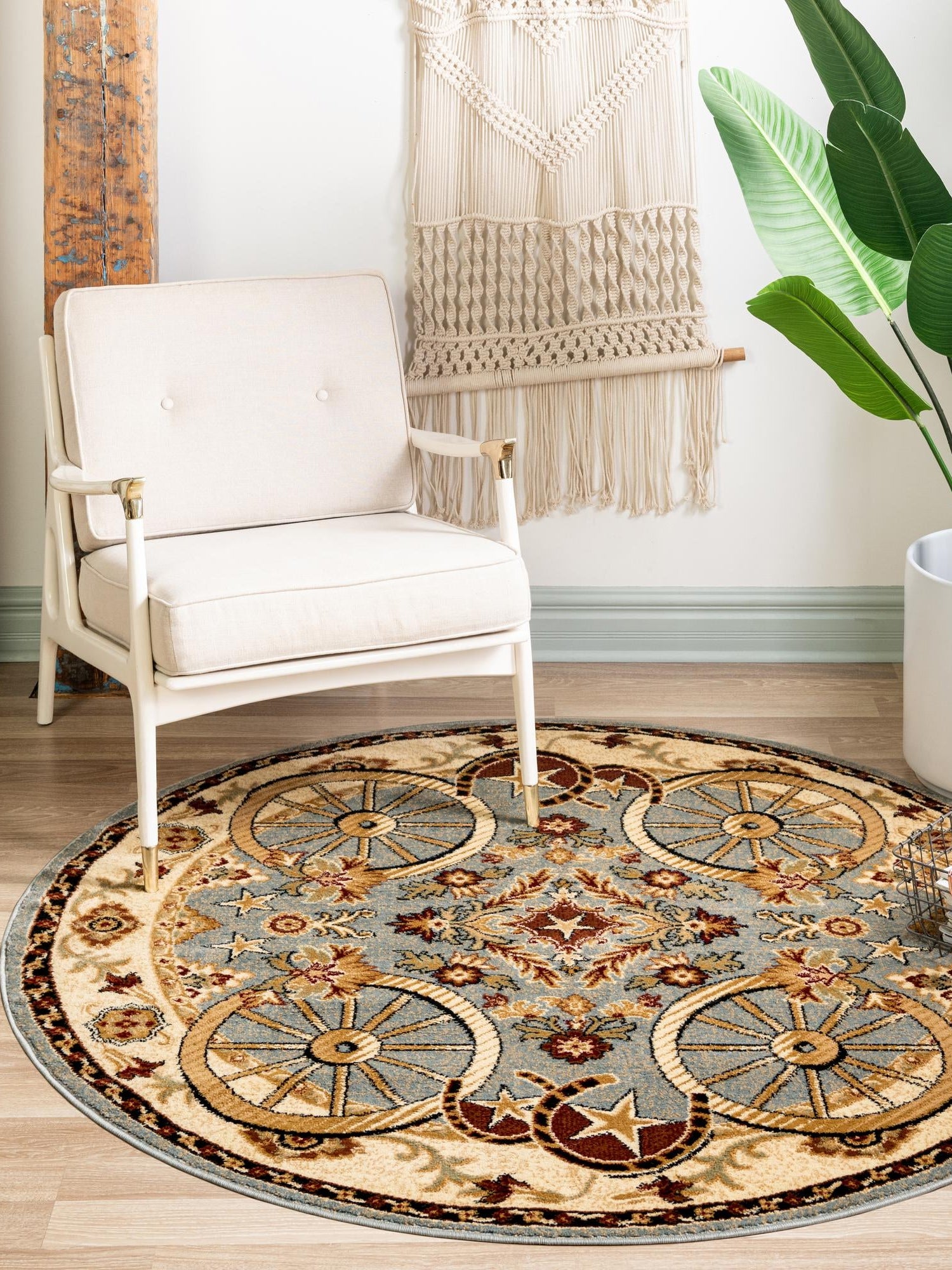 Blue 4' 1 x 4' 1 Pioneer Round Area Rug