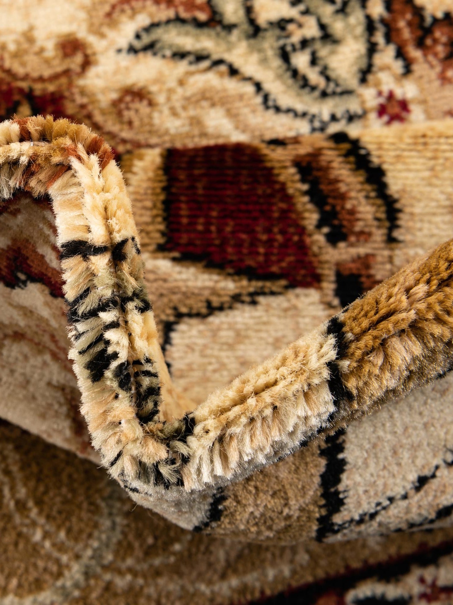 Ivory 4' 1 x 6' 1 Pioneer Rectangle Area Rug