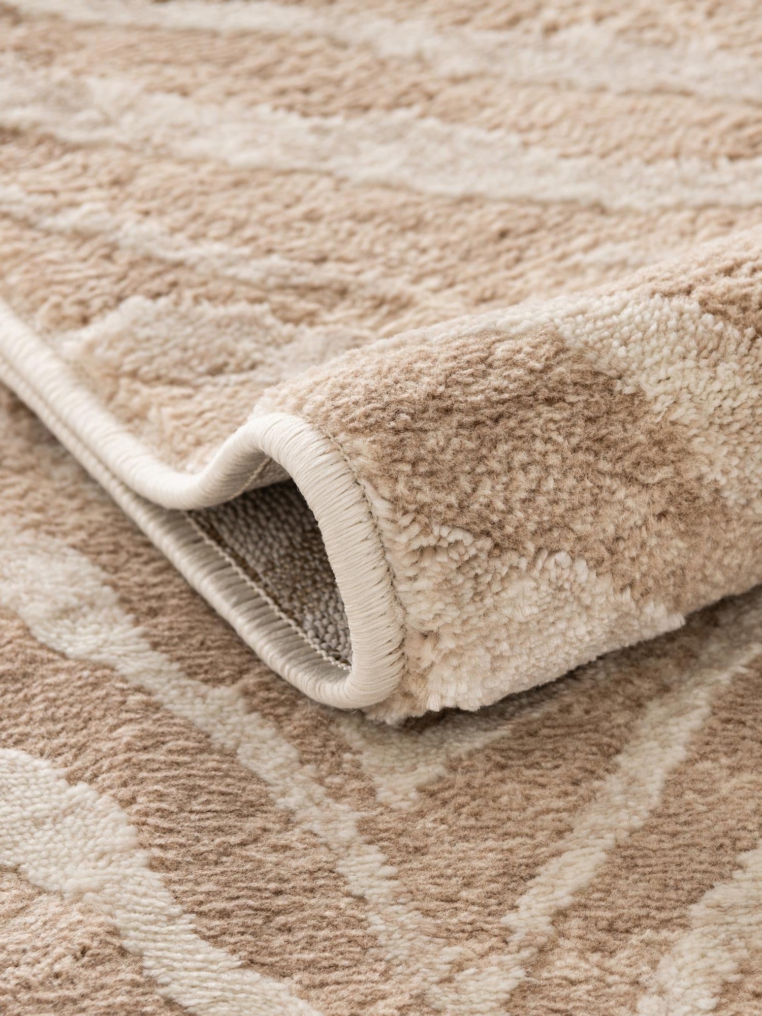 Ivory Beige 5' 3 x 5' 3 Finsbury Octagon Area Rug 60% Polypropylene & 40% Polyester Contemporary Carpet for Living Rooms, Dining, Offices for Sale at Rug Engine