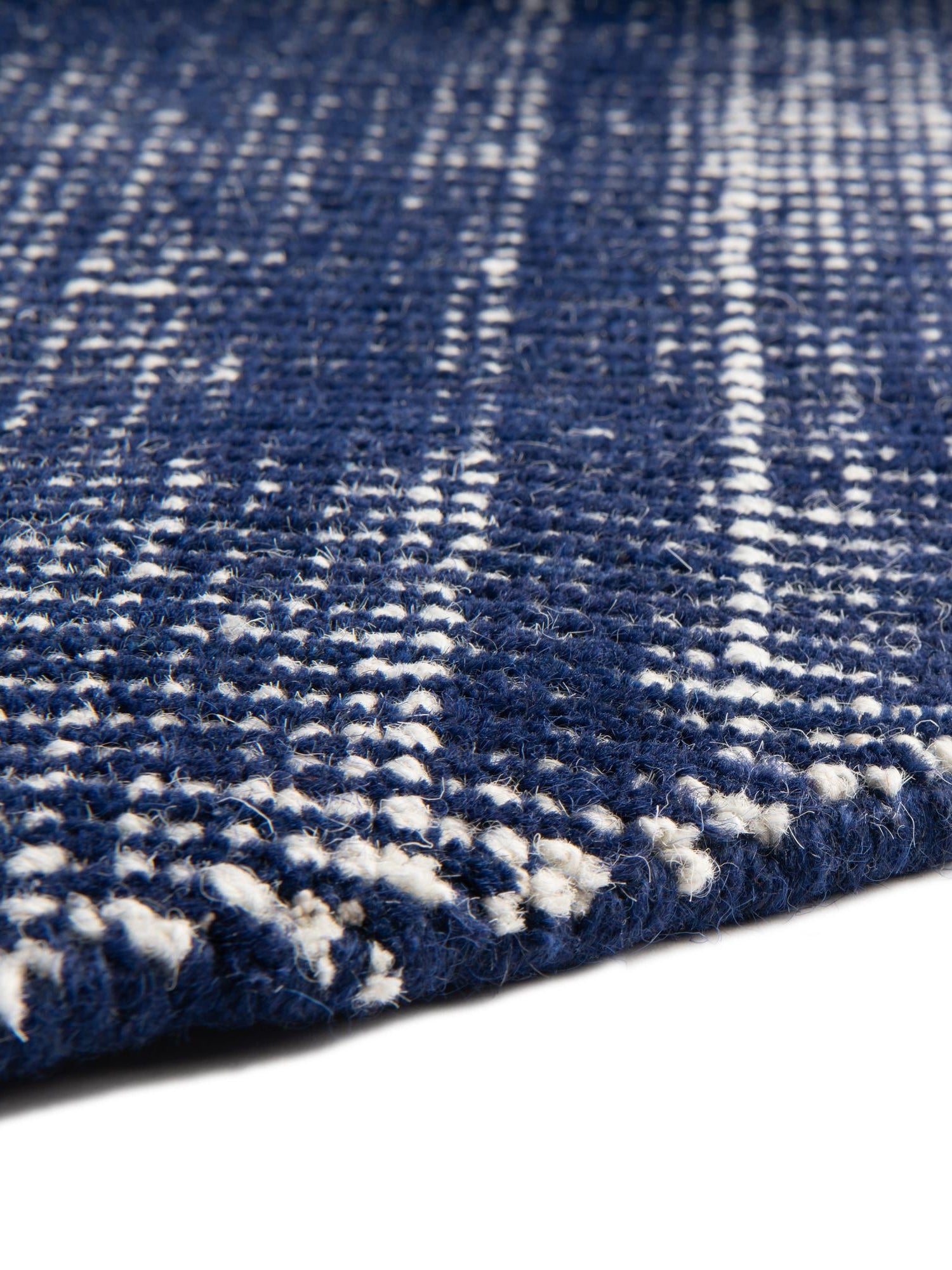 Blueberry 3' 1 x 3' 1 Jill Zarin English Manor Round Area Rug 100% Premium Natural Wool Handwoven Carpet for Living Rooms, Office Space, Bedrooms, Dorms for Sale at Rug Engine