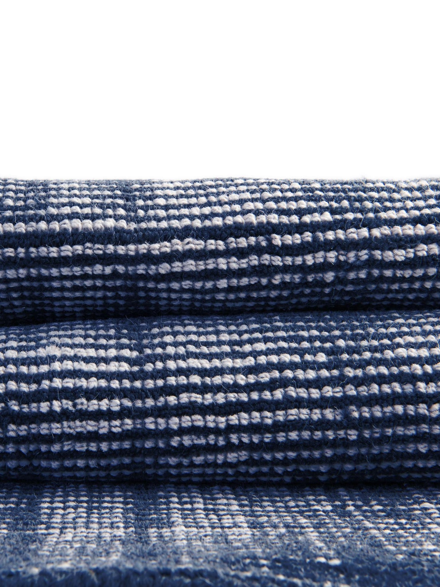 Blueberry 3' 1 x 3' 1 Jill Zarin English Manor Round Area Rug 100% Premium Natural Wool Handwoven Carpet for Living Rooms, Office Space, Bedrooms, Dorms for Sale at Rug Engine