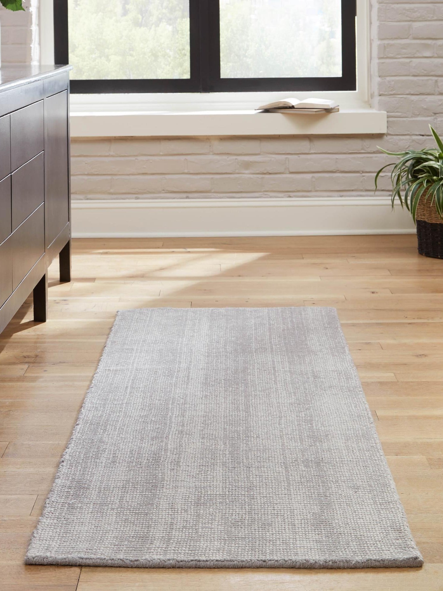 Grey Manor 2' x 9' 10 Jill Zarin English Manor Runner Area Rug 100% Premium Natural Wool Handwoven Carpet for Living Rooms, Office Space, Bedrooms, Dorms for Sale at Rug Engine
