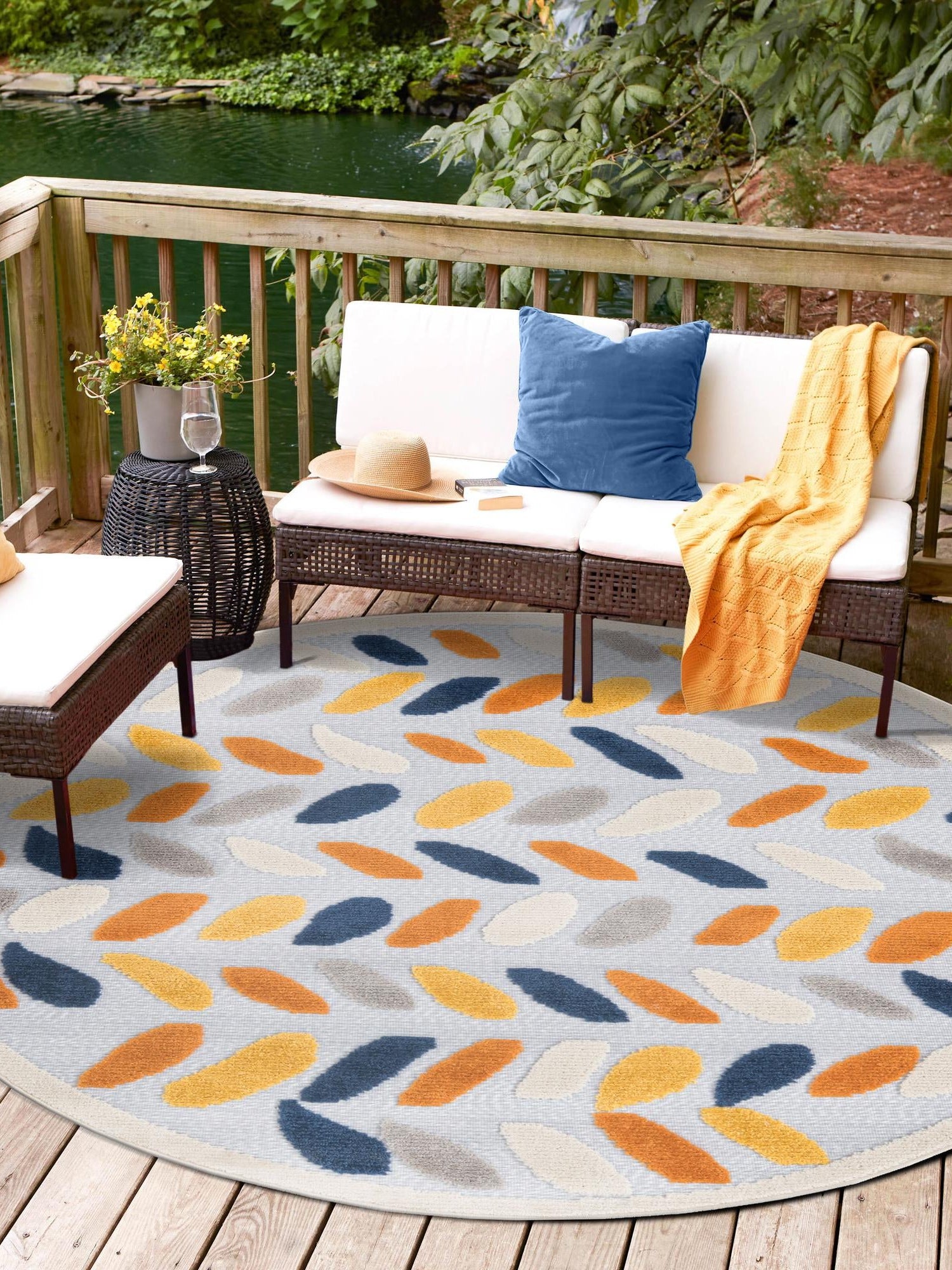 Gray 5' 3 x 5' 3 Aruba Outdoor Round Area Rug Weather Resistant for Patio, Deck, Terrace, Balcony, Porch for Sale at Rug Engine