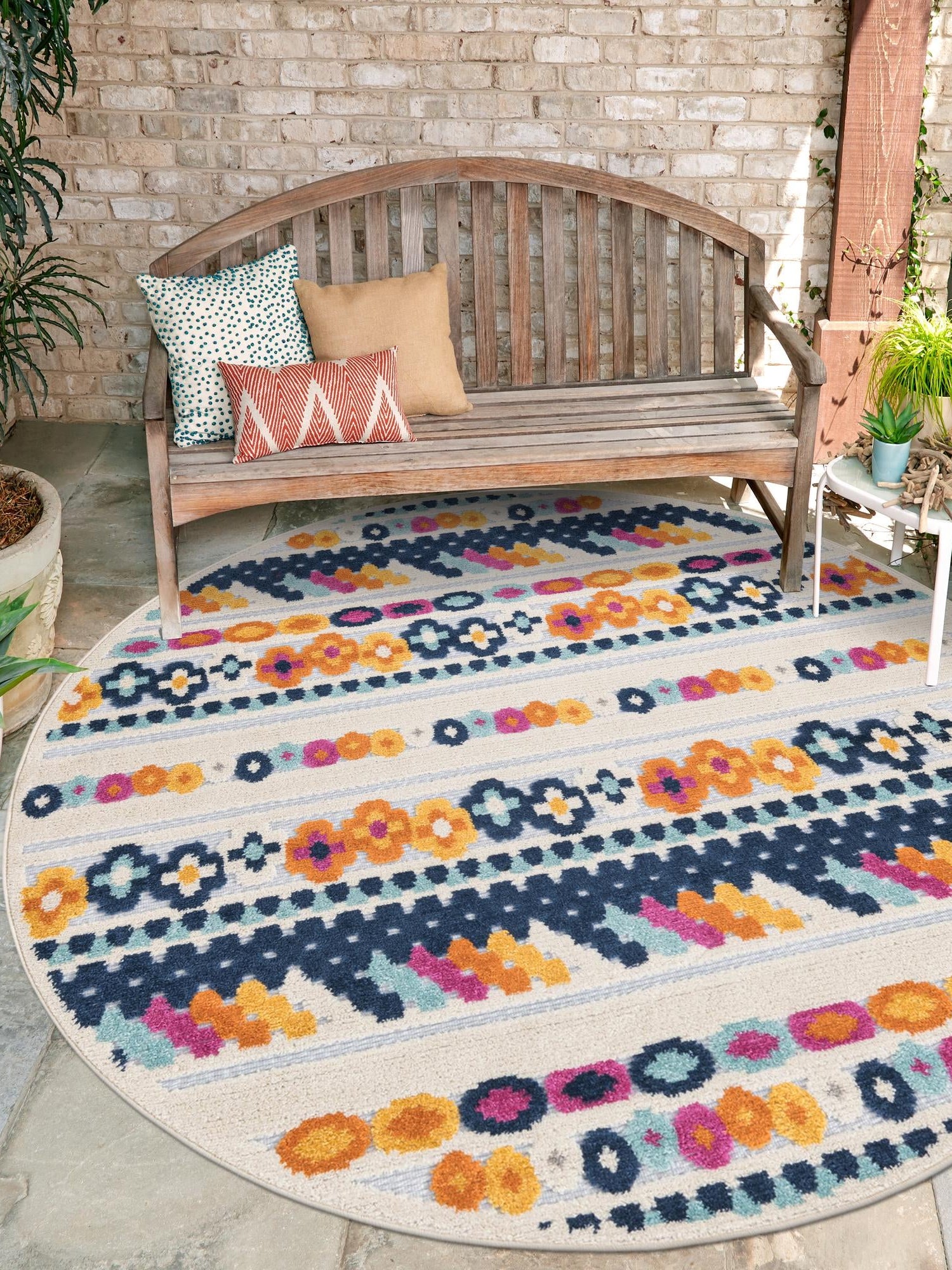 Gray 3' 3 x 3' 3 Aruba Outdoor Round Area Rug Weather Resistant for Patio, Deck, Terrace, Balcony, Porch for Sale at Rug Engine