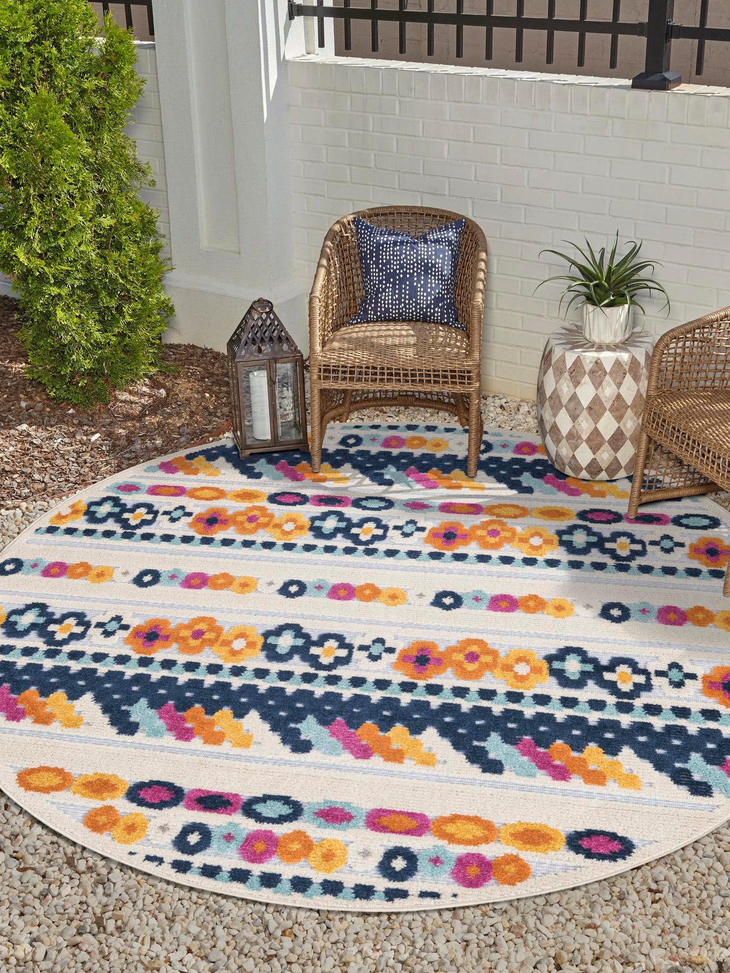 Gray 3' 3 x 3' 3 Aruba Outdoor Round Area Rug Weather Resistant for Patio, Deck, Terrace, Balcony, Porch for Sale at Rug Engine