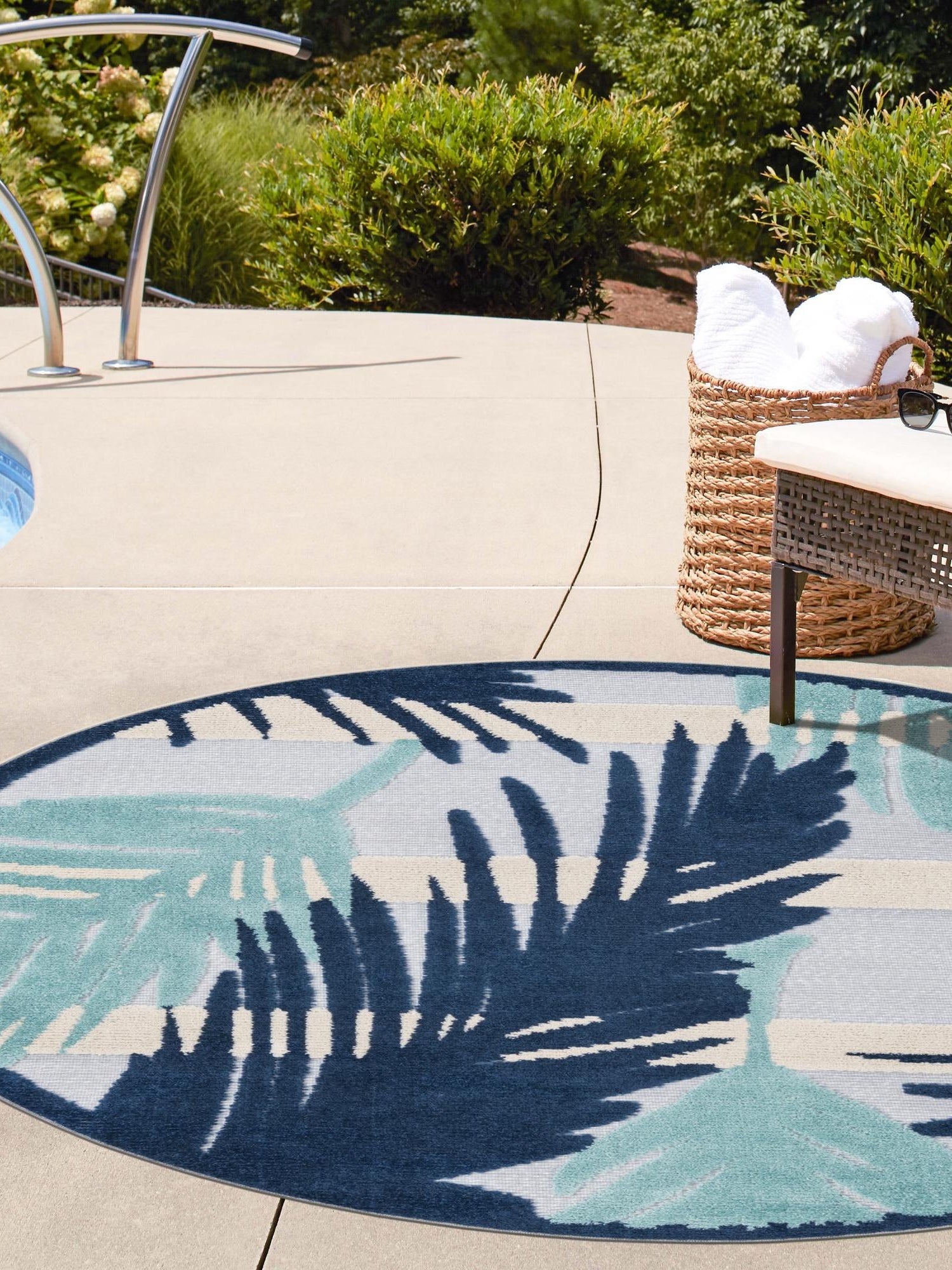 Gray Blue 3' 3 x 3' 3 Aruba Outdoor Round Area Rug Weather Resistant for Patio, Deck, Terrace, Balcony, Porch for Sale at Rug Engine
