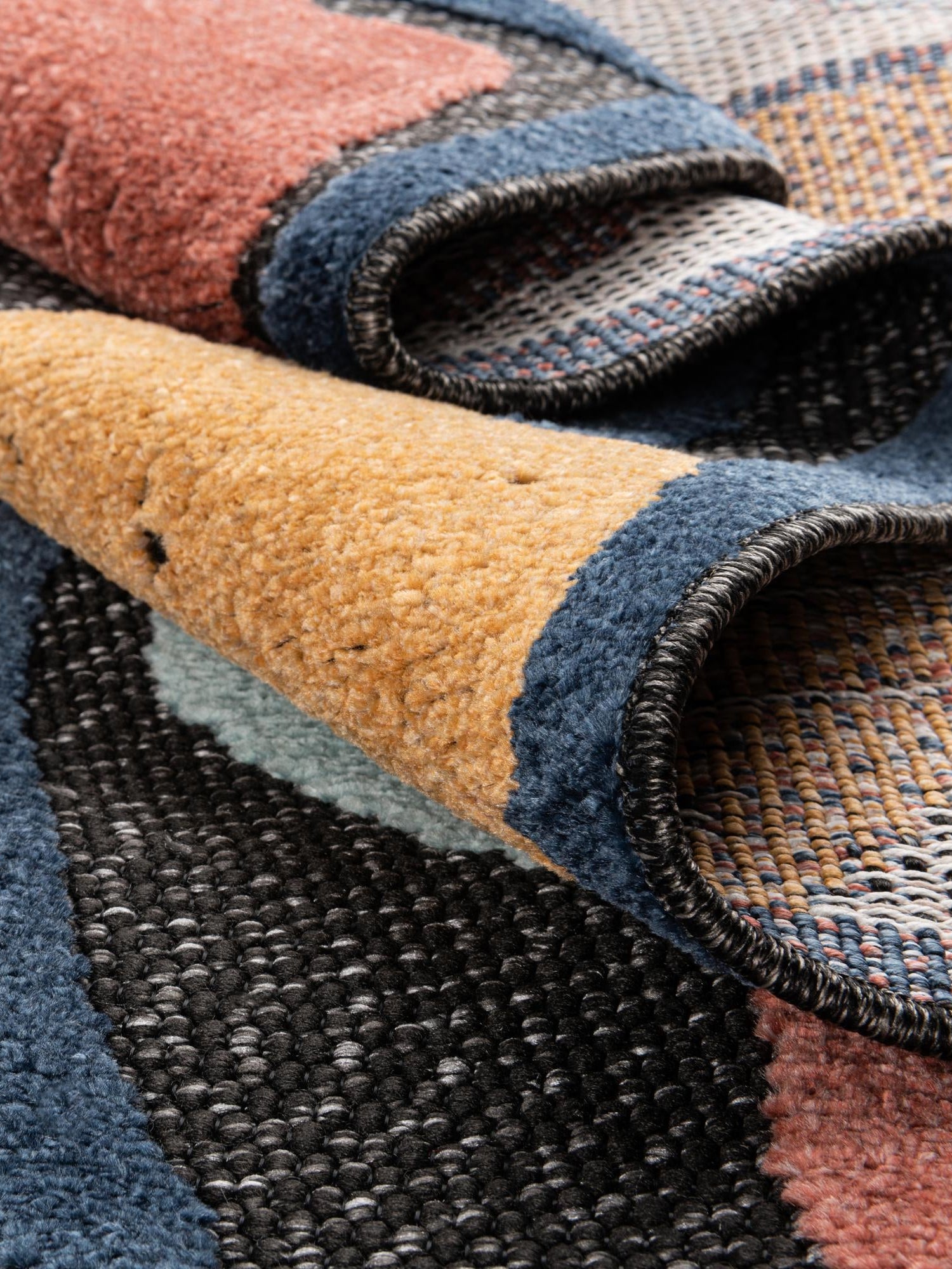 Charcoal 6' x 9' Belize Outdoor Rectangle Area Rug Weather Resistant for Patio, Deck, Terrace, Balcony, Porch 100% Polypropylene Colorful Fun Coastal Modern Carpet for Outside for Sale at Rug Engine