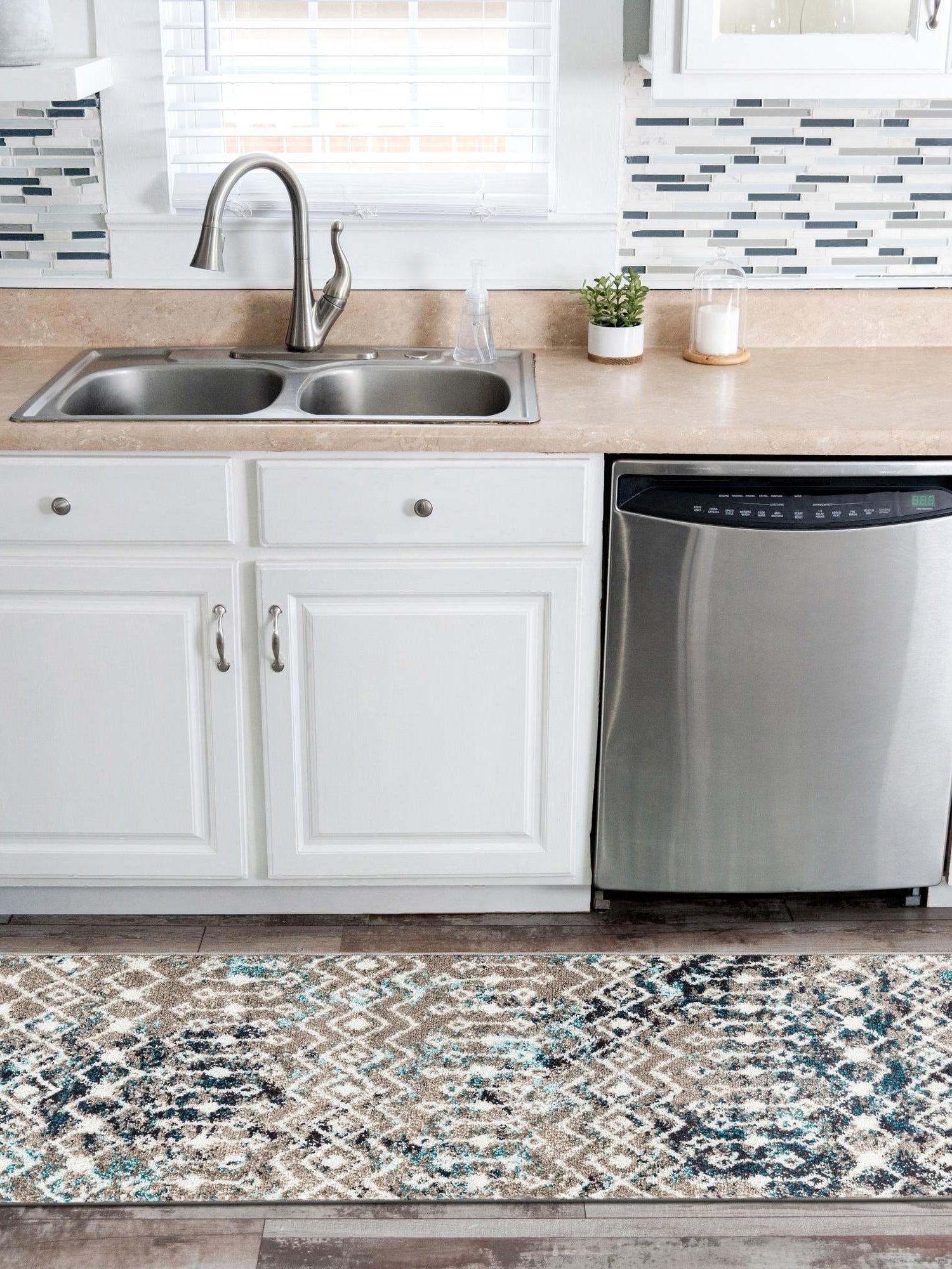 Multicolor Gray Blue 3' 3 x 16' 5 Tribal Trellis Runner Area Rug