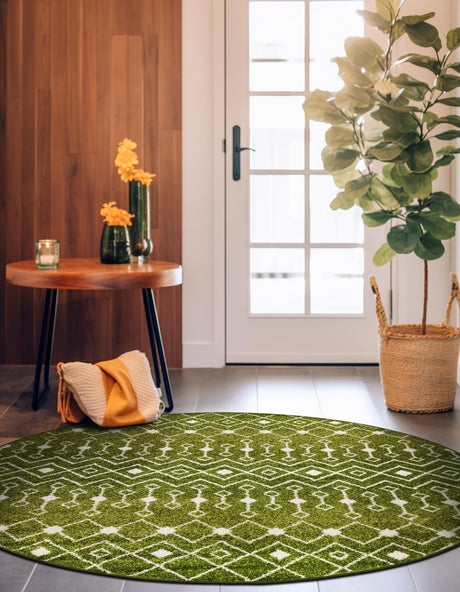 Green 7' 10 x 7' 10 Tribal Trellis Round Area Rug Geometric Southwestern Inspired Durable Carpet for Home Interior Design for Sale at Rug Engine