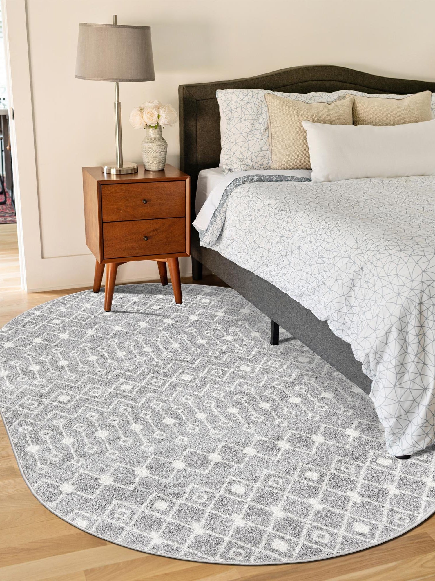 Gray 4' 1 x 6' 1 Tribal Trellis Oval Area Rug Geometric Southwestern Inspired Durable Carpet for Home Interior Design for Sale at Rug Engine
