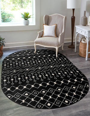 Black and White 5' 3 x 8' Tribal Trellis Oval Area Rug Geometric Southwestern Inspired Durable Carpet for Home Interior Design for Sale at Rug Engine