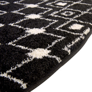 Black and White 5' 3 x 8' Tribal Trellis Oval Area Rug Geometric Southwestern Inspired Durable Carpet for Home Interior Design for Sale at Rug Engine