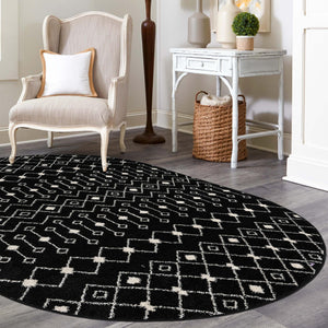 Black and White 5' 3 x 8' Tribal Trellis Oval Area Rug Geometric Southwestern Inspired Durable Carpet for Home Interior Design for Sale at Rug Engine