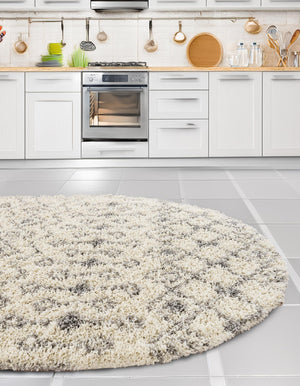 Ivory 8' x 10' Moroccan Trellis Shag Oval Rug