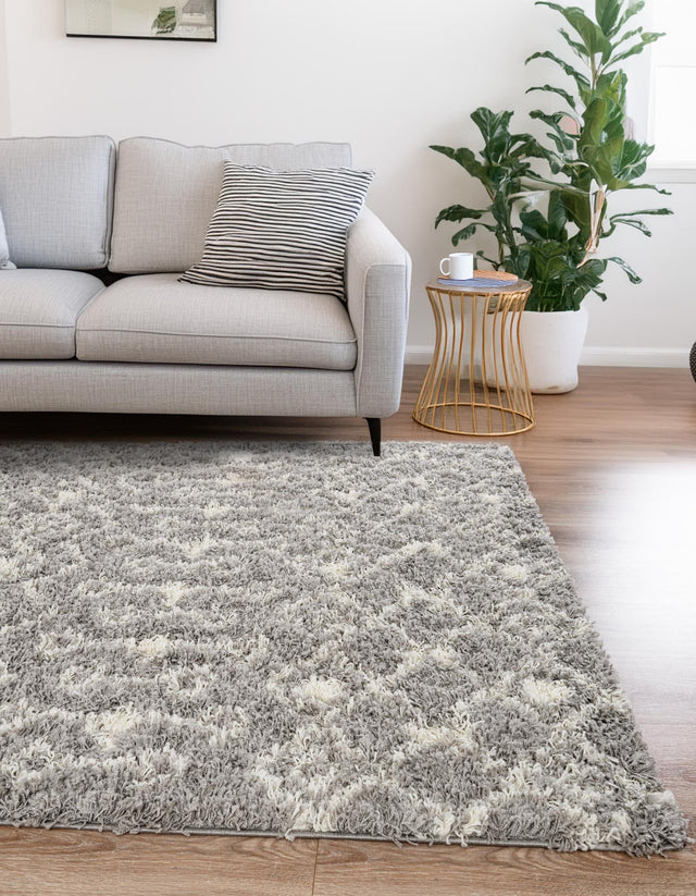 Gray 8' x 10' Moroccan Trellis Shag Rectangle Rug