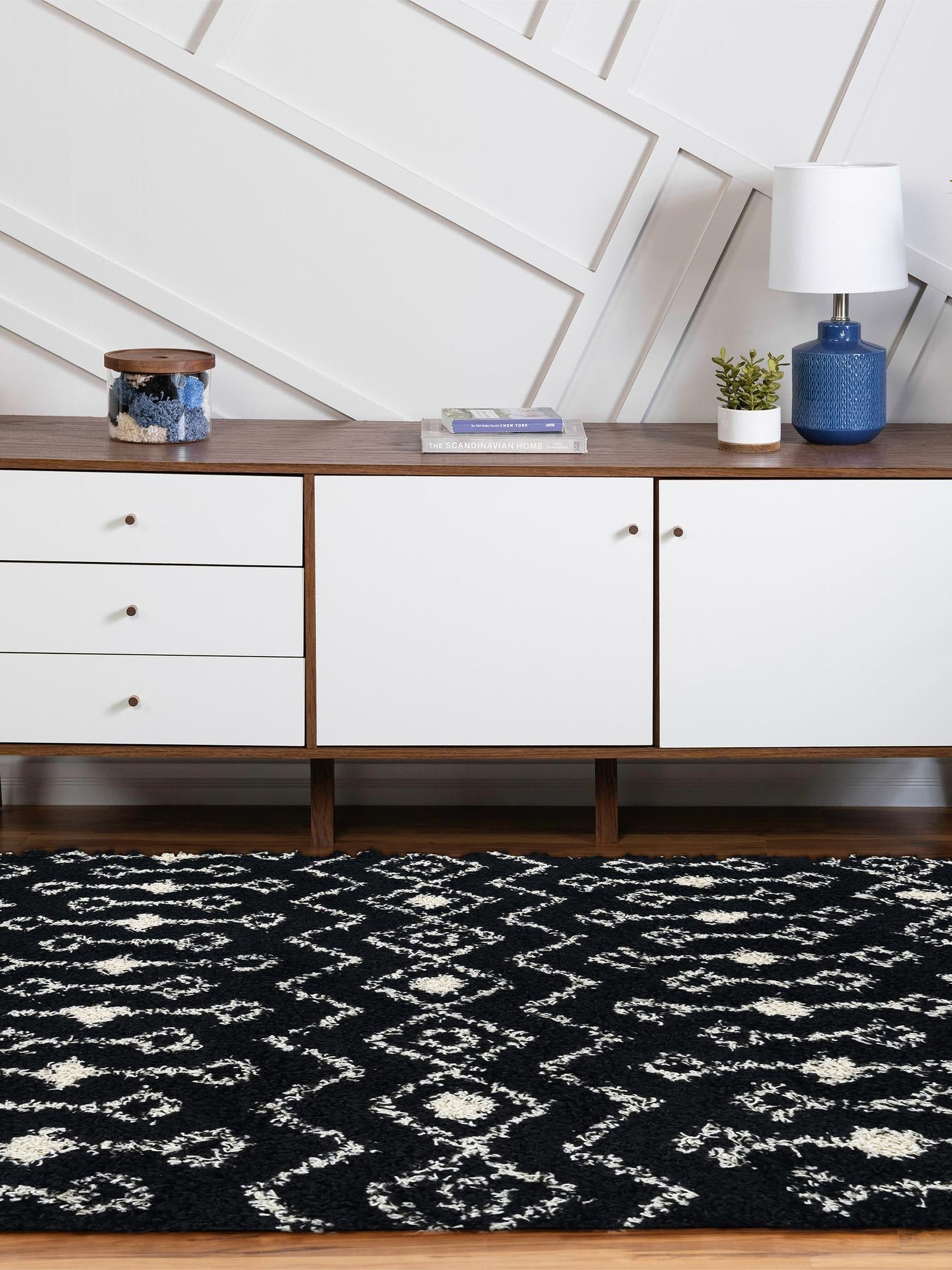 Black and White 4' 1 x 6' 1 Moroccan Trellis Shag Oval Area Rug Thick Soft Touch Fluffy & Plush Shaggy Pile 100% Polypropylene Geometric Traditional Carpet for Sale at Rug Engine