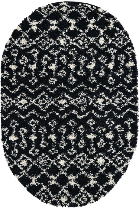 Black and White 4' x 6' Moroccan Trellis Shag Oval Rug