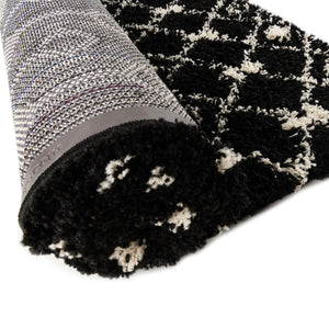 Black and White 2' x 5' Moroccan Trellis Shag Runner Rug