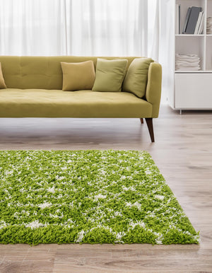 Green 5' 3 x 8' Moroccan Trellis Shag Rectangle Rug