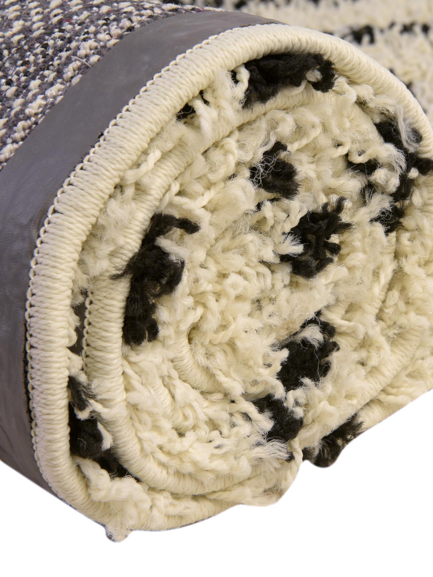 White and Black 7' 10 x 7' 10 Trellis Shag Round Area Rug Thick Soft Touch Fluffy & Plush Shaggy Pile Geometric Modern Unique Carpet for Home Interior Design for Sale at Rug Engine
