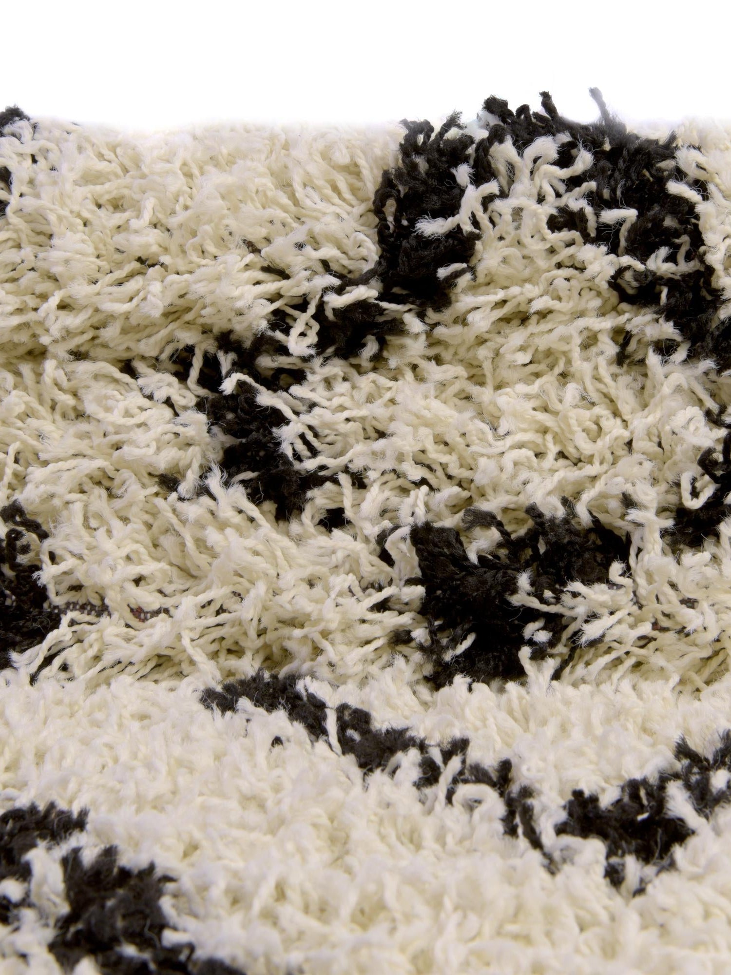 White and Black 7' 10 x 7' 10 Trellis Shag Round Area Rug Thick Soft Touch Fluffy & Plush Shaggy Pile Geometric Modern Unique Carpet for Home Interior Design for Sale at Rug Engine