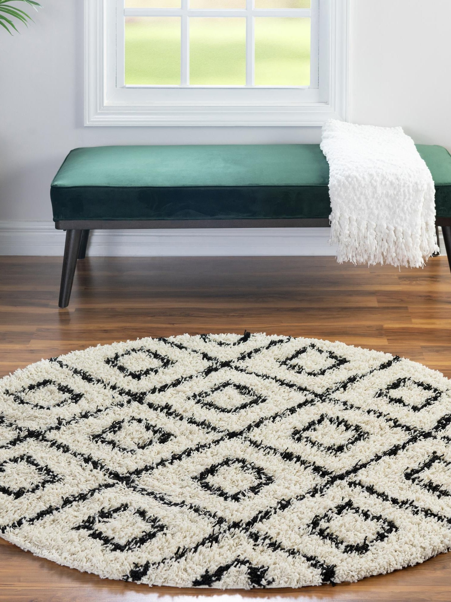 White and Black 7' 10 x 7' 10 Trellis Shag Round Area Rug Thick Soft Touch Fluffy & Plush Shaggy Pile Geometric Modern Unique Carpet for Home Interior Design for Sale at Rug Engine