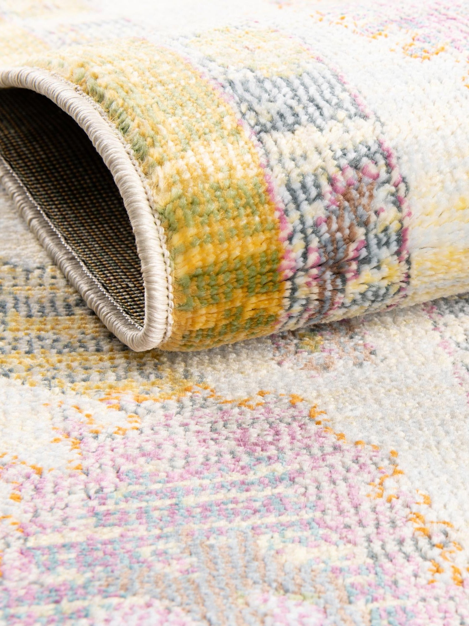 Green 4' 3 x 6' Paragon Rectangle Area Rug 100% Polypropylene Colorful Vivid Boho Style Modern Carpet for Unique Interiors for Sale at Rug Engine